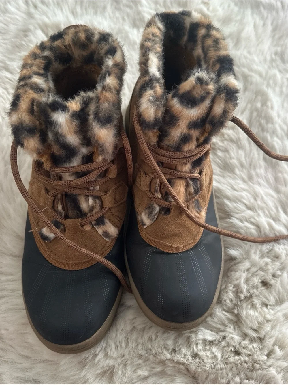 Baretraps Stay Dry Leopard Shoes